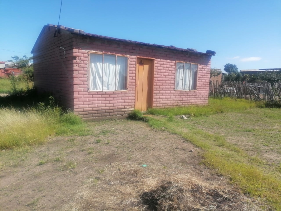 2 Bedroom Property for Sale in Botshabelo Free State